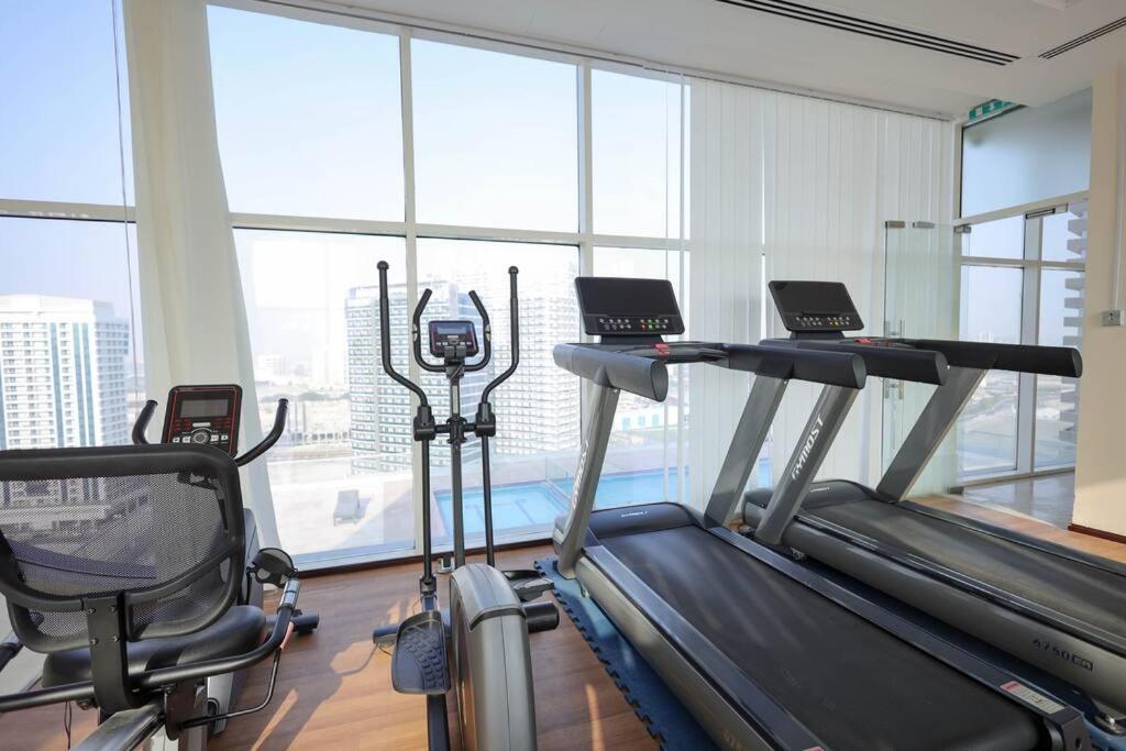 Spacious And Modern 2 Bedroom For Rent At Sports Apartment