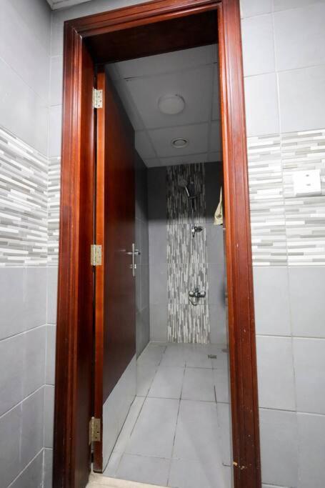 Spacious And Modern 2 Bedroom For Rent At Sports