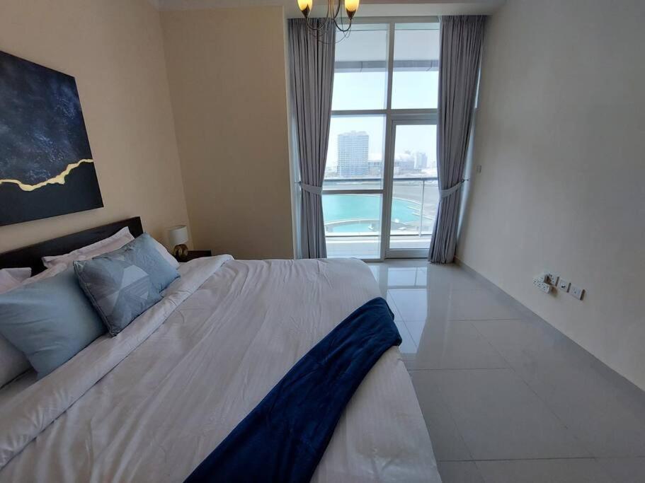 Spacious And Modern 2 Bedroom For Rent At Sports Apartment