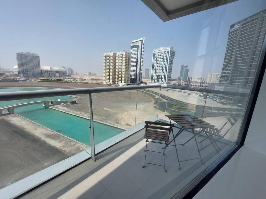 Apartment Spacious And Modern 2 Bedroom For Rent At Sports Dubai