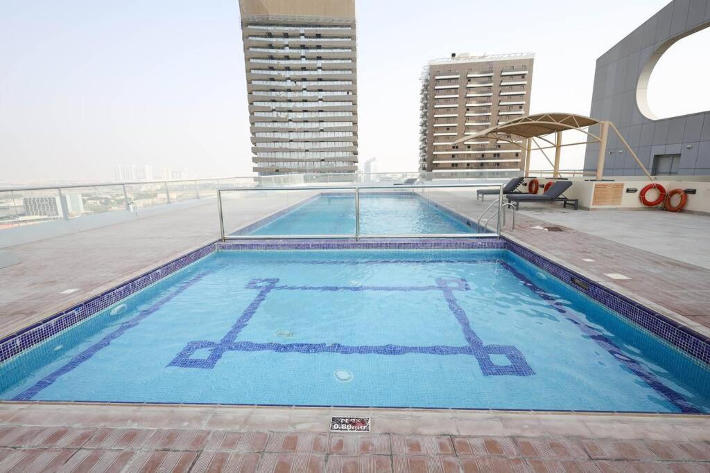 Spacious And Modern 2 Bedroom For Rent At Sports Apartment
