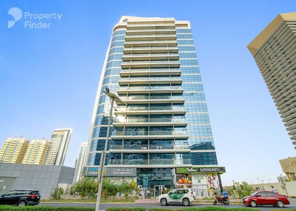 Spacious And Modern 2 Bedroom For Rent At Sports Apartment *