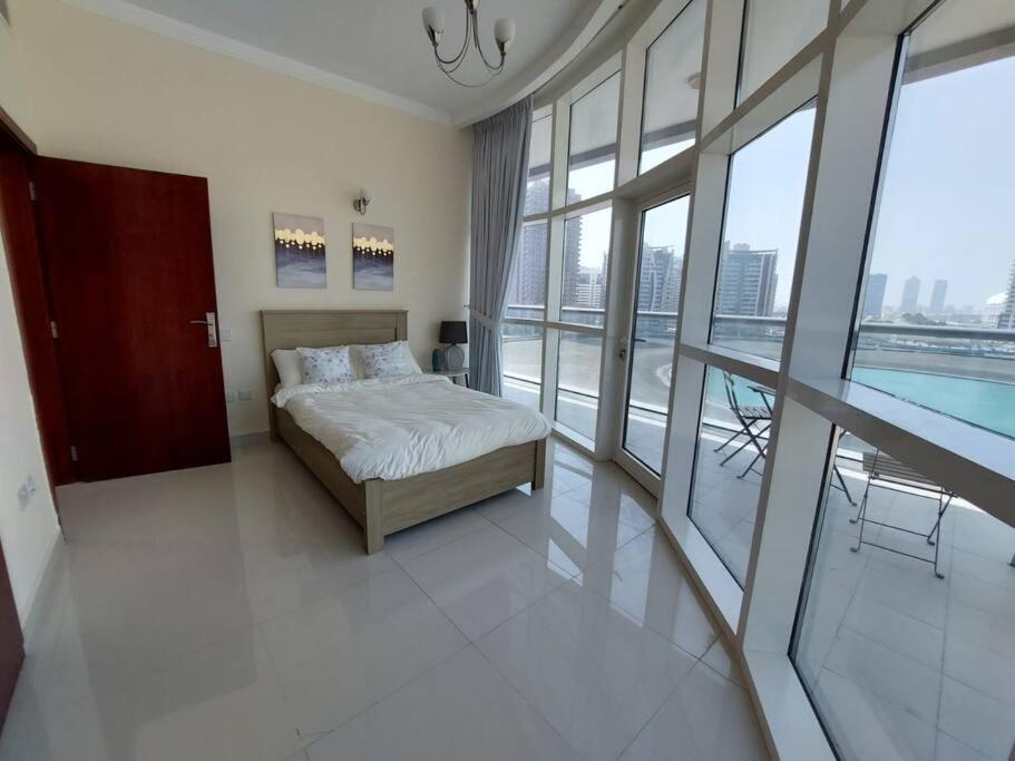 Spacious And Modern 2 Bedroom For Rent At Sports Apartment