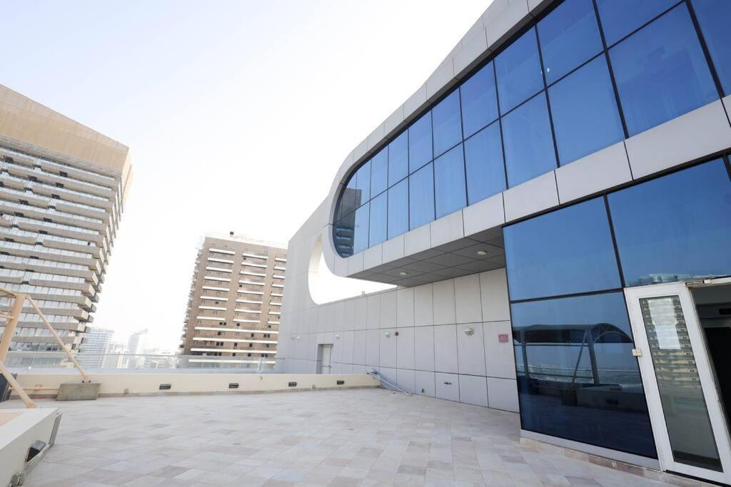 Spacious And Modern 2 Bedroom For Rent At Sports Apartment Dubai